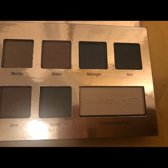 NWT-IT Cosmetics eye shadow palette - Picture 5 of 5